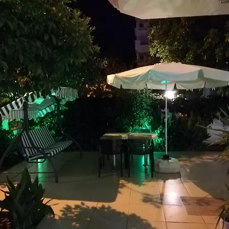 Konyaalti Cagan Hotel מלון 2*